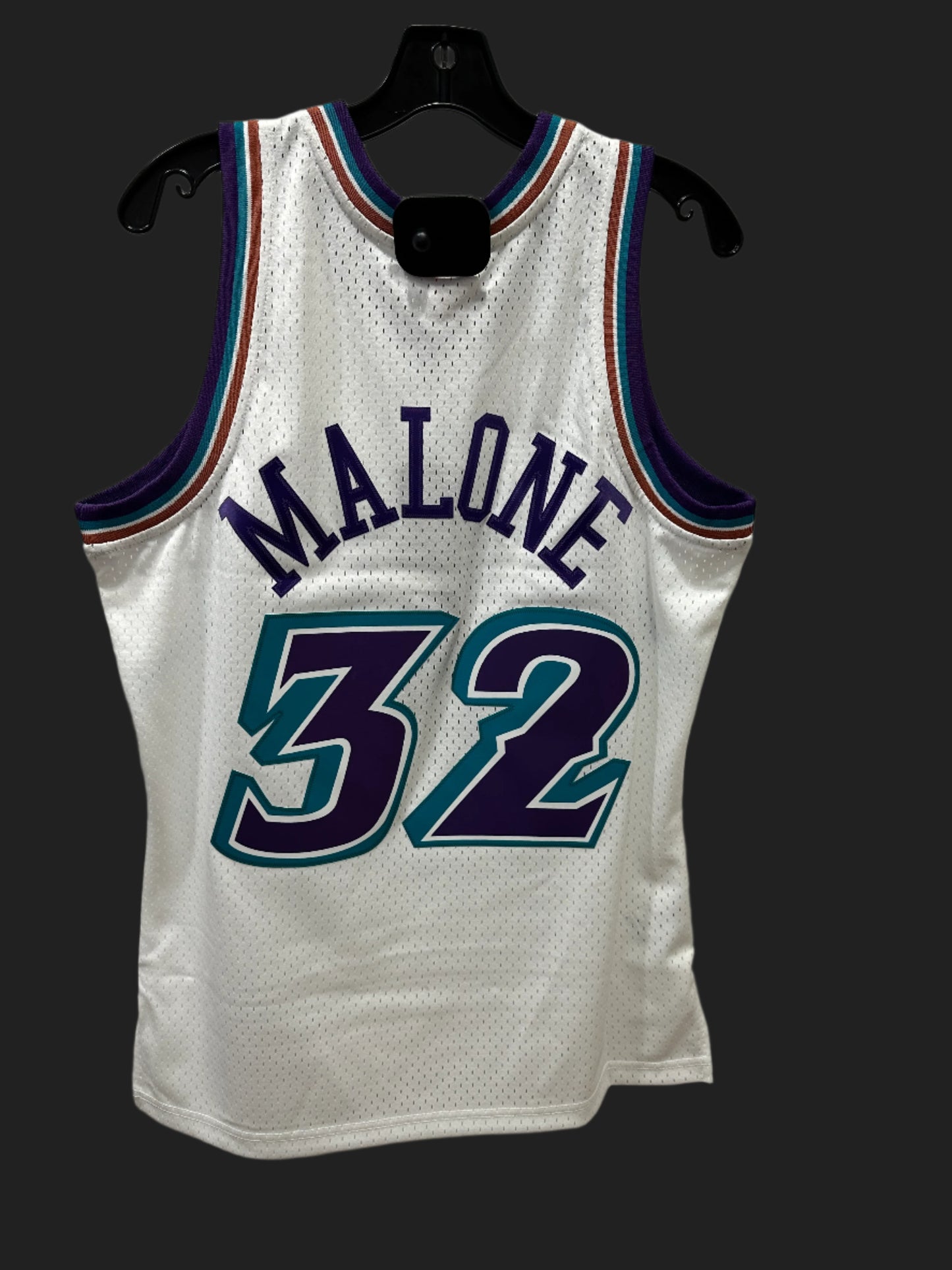 Jazz 32 (Mitchell and Ness)